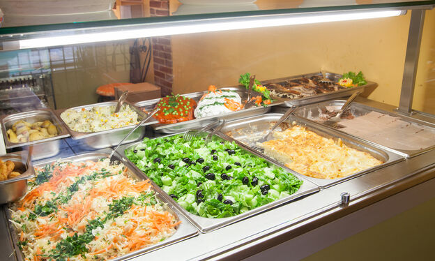 Jak vybrat chladicí vitrínu přesně na míru potřebám vaší provozovny