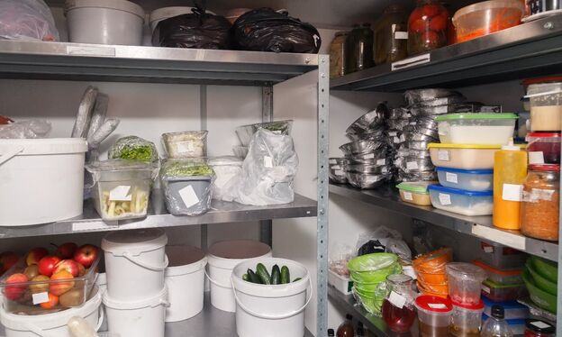 Jak správně skladovat potraviny v restauraci v souladu s předpisy