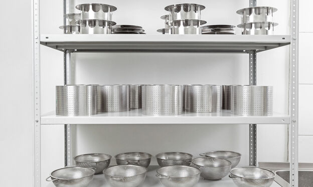 Objevte hlavní výhody nerezového nábytku v gastro provozu