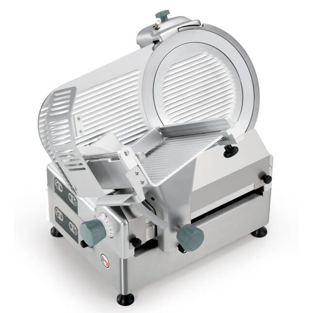 gravitacni poloautomaticke